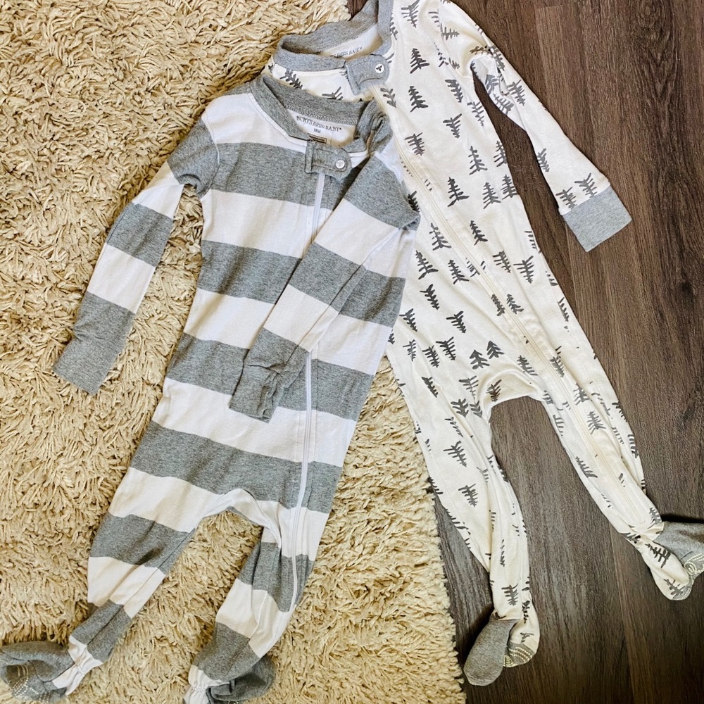 2 Burts Bees Baby Organic Zip-Front Sleepers